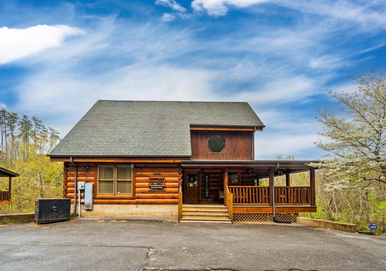 2-Bedroom Cabin With 2 Master Suites, Loft, Half-Bath And Hot Tub In A Serene Resort Setting Sevierville Exterior photo